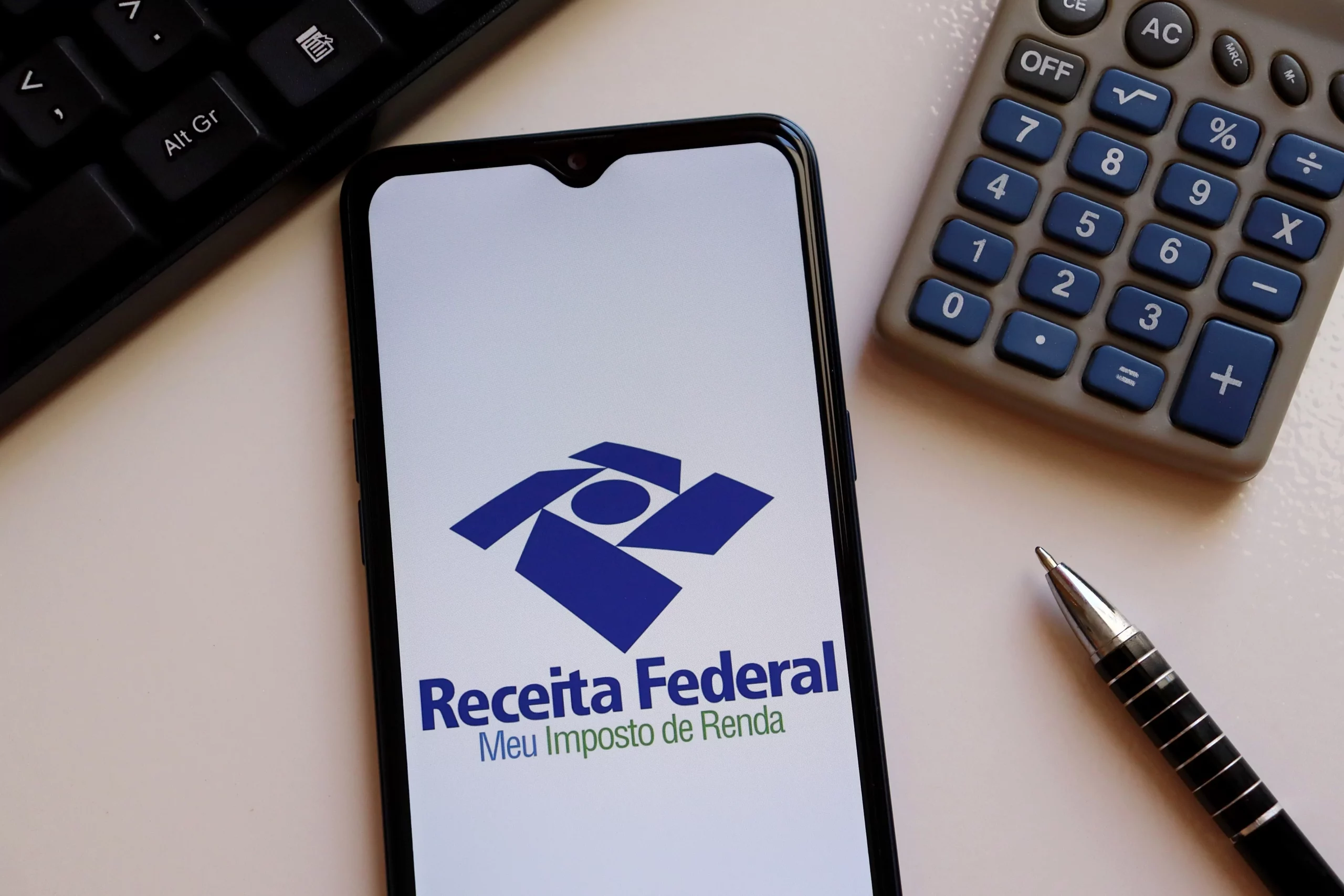 Malha Fina Digital 2026: O impacto do cruzamento de dados em tempo real